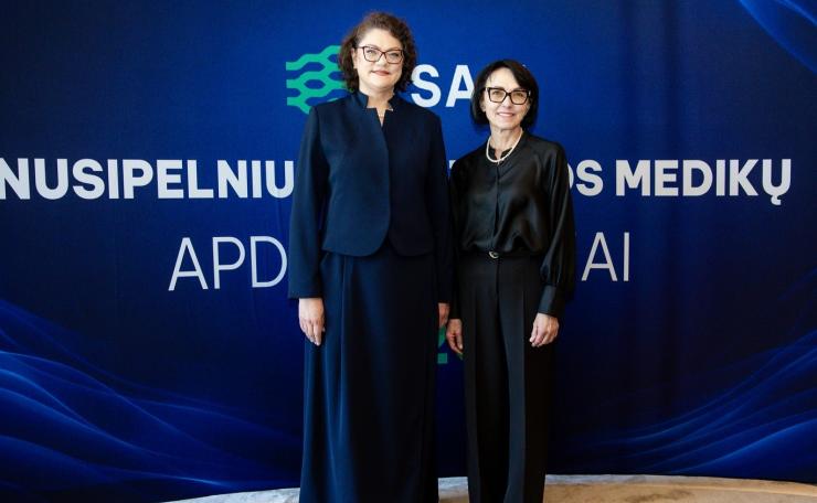 Gydytoja Stasė Melaikienė apdovanota už nuopelnus Lietuvos sveikatos sistemai
