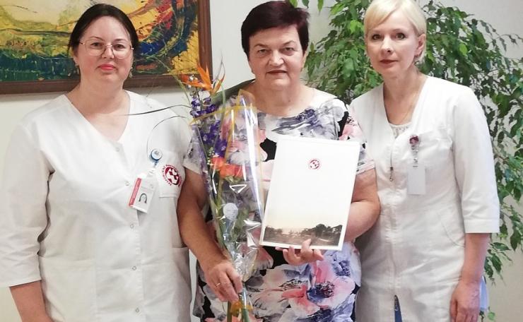Poezijos popietė Likėnuose: „Išbarsčiau svajones aš po žydinčią pievą...“