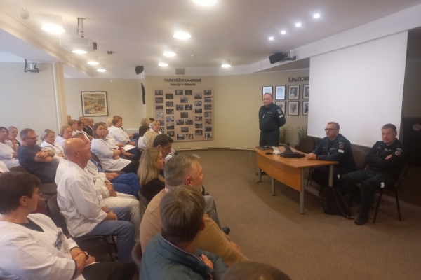 0001_policija_1697698443-2846aafccd8673f28f202da931f8e029.jpg