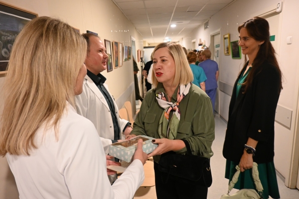 0010_2025-10-10-rpl_-9_1760098223-ca06bfffa60e9103952e9e08e58c27f7.jpg
