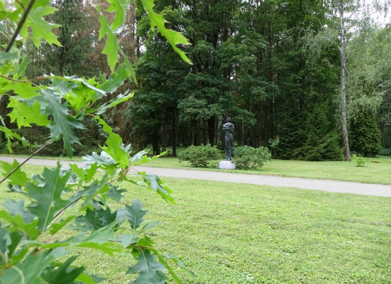 Likėnų reabilitacijos ligoninės parkas 6
